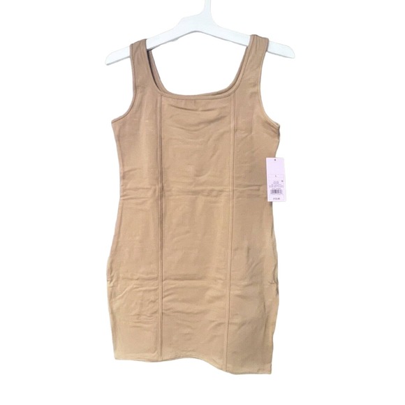 wild fable Dresses & Skirts - Wild Fable Camel Sleeveless Bodycon Mini Scoop Neck Dress Size L or Large